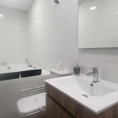Torneo & Alameda Con Banera Jacuzzi Hidromasaje * Seville